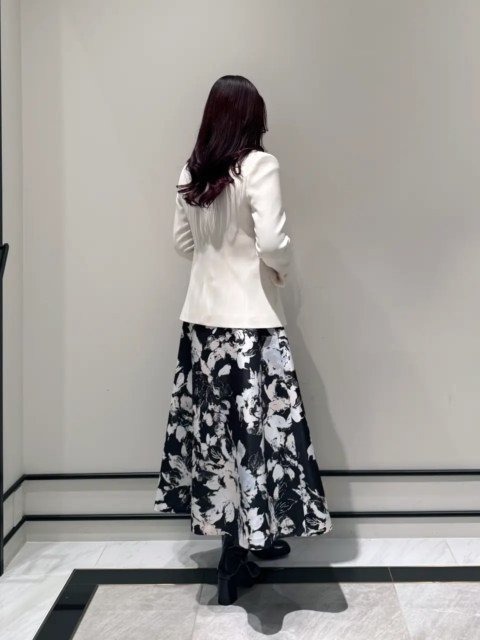 GRACE CONTINENTAL MOMOKO コーディネート画像