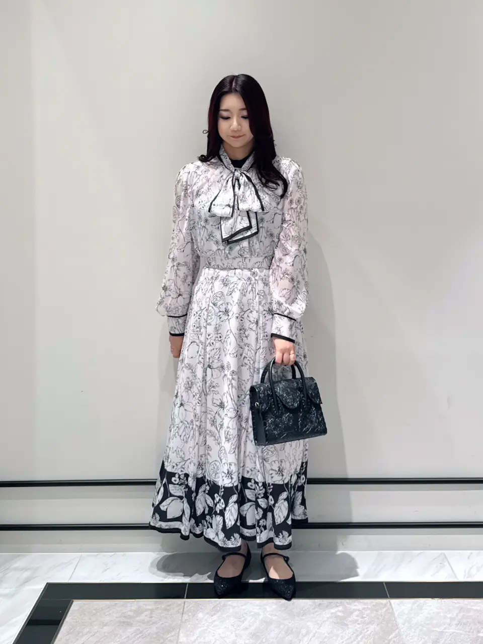  MOMOKO コーディネート画像