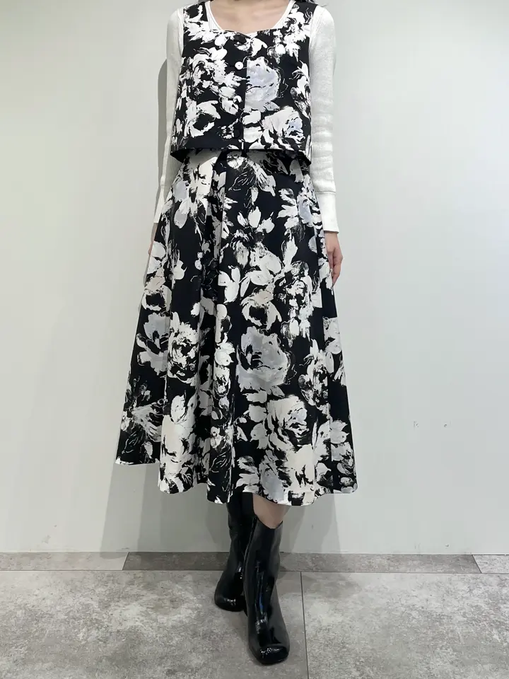 GRACE CONTINENTAL 端場　わかな コーディネート画像