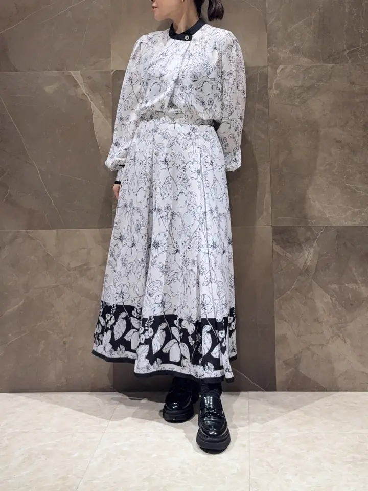 GRACE CONTINENTAL 穐山　香織 コーディネート画像