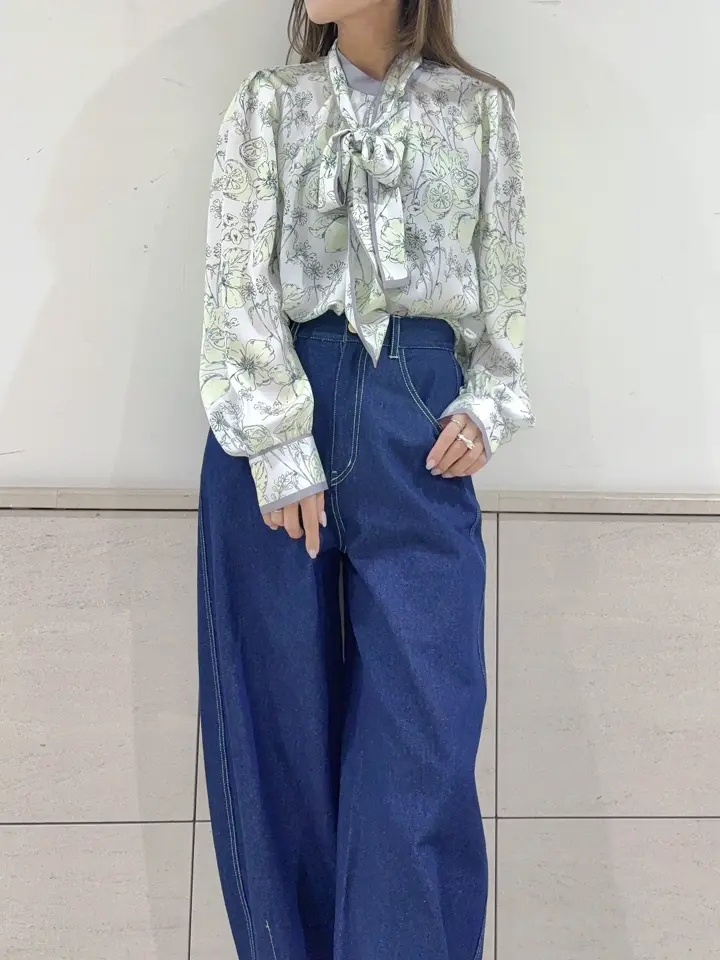 GRACE CONTINENTAL yukimi yonee コーディネート画像