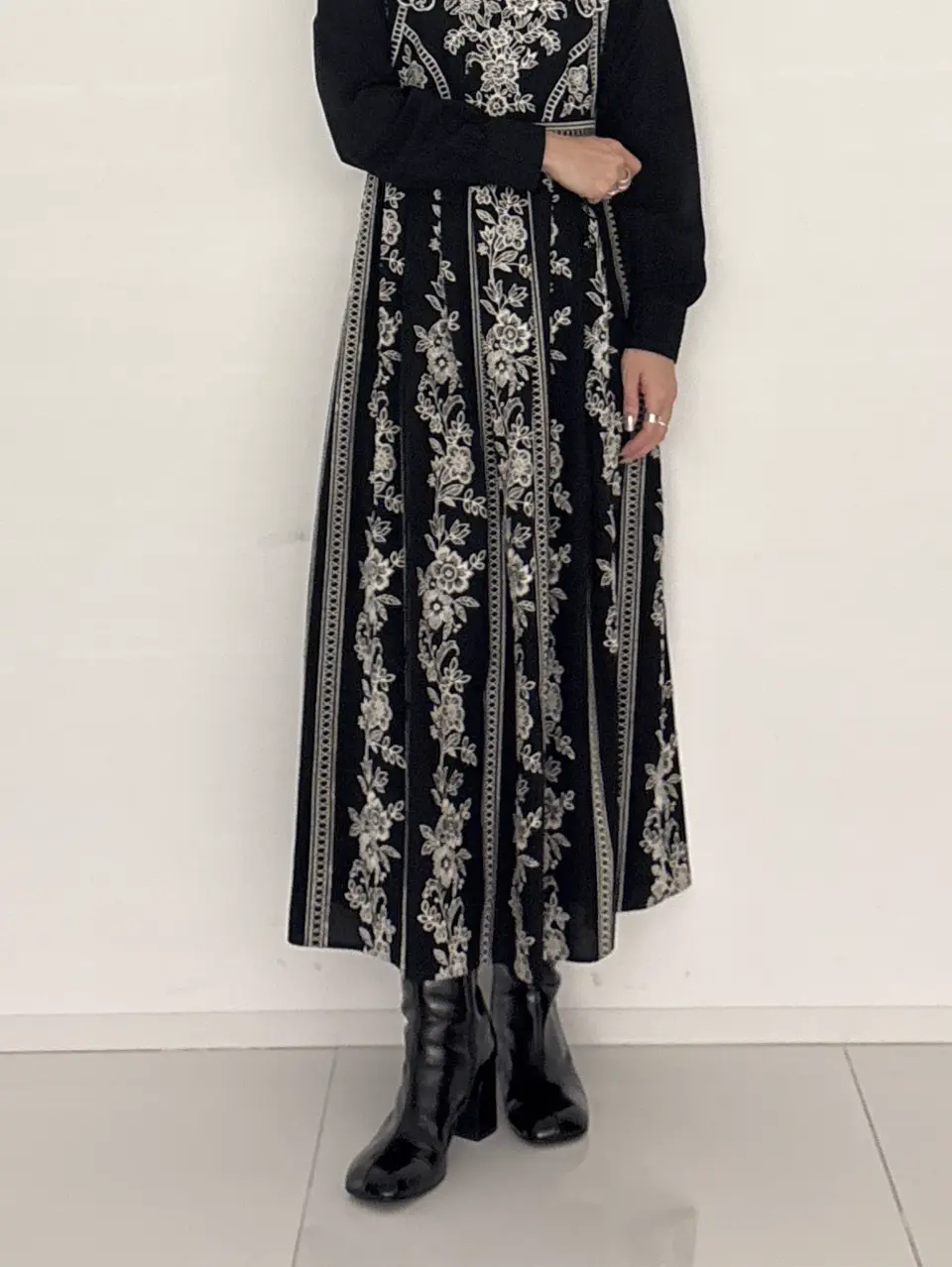 GRACE CONTINENTAL Yuuki NOZAWA コーディネート画像