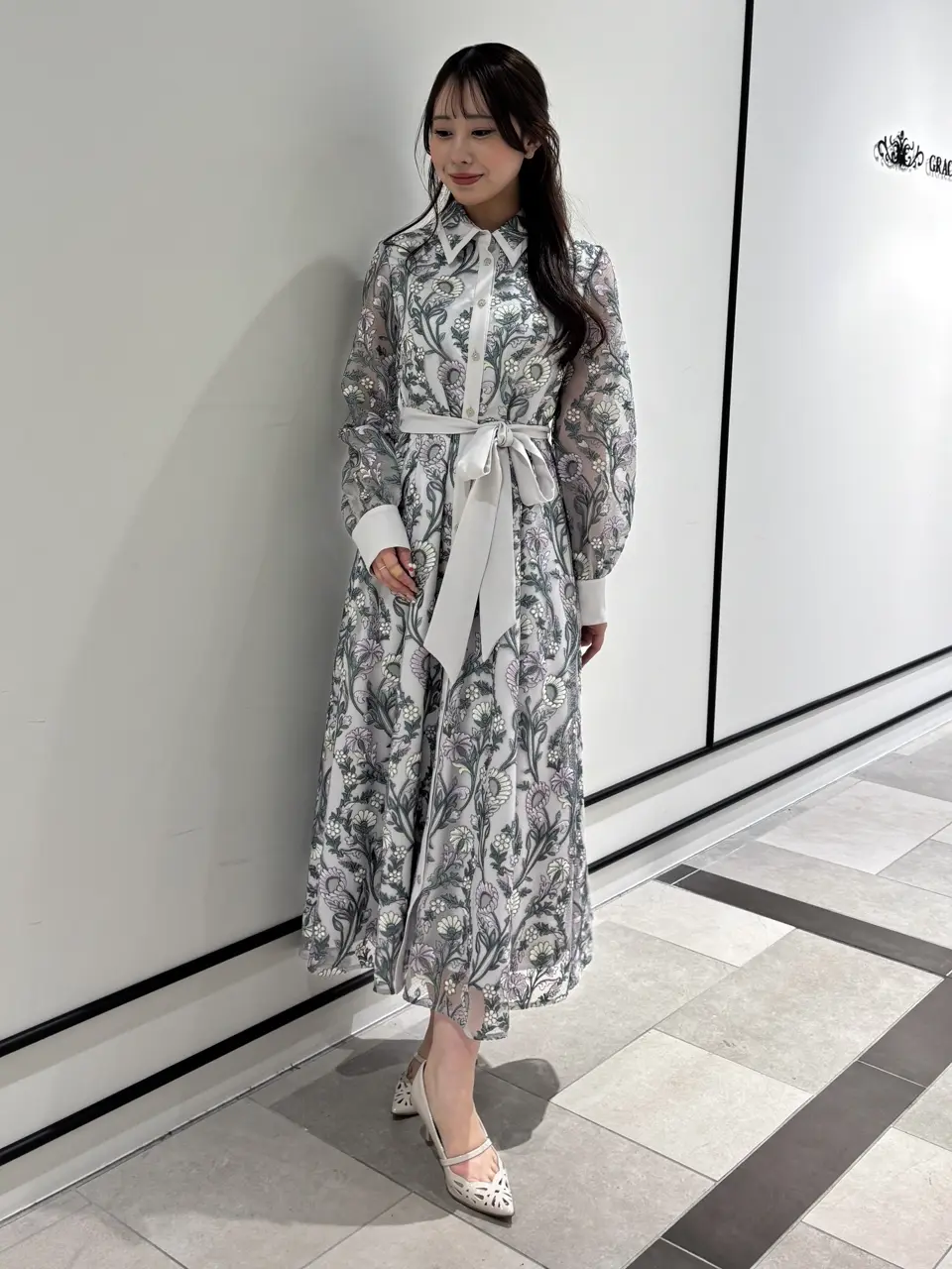 GRACE CONTINENTAL Kikuchi コーディネート画像