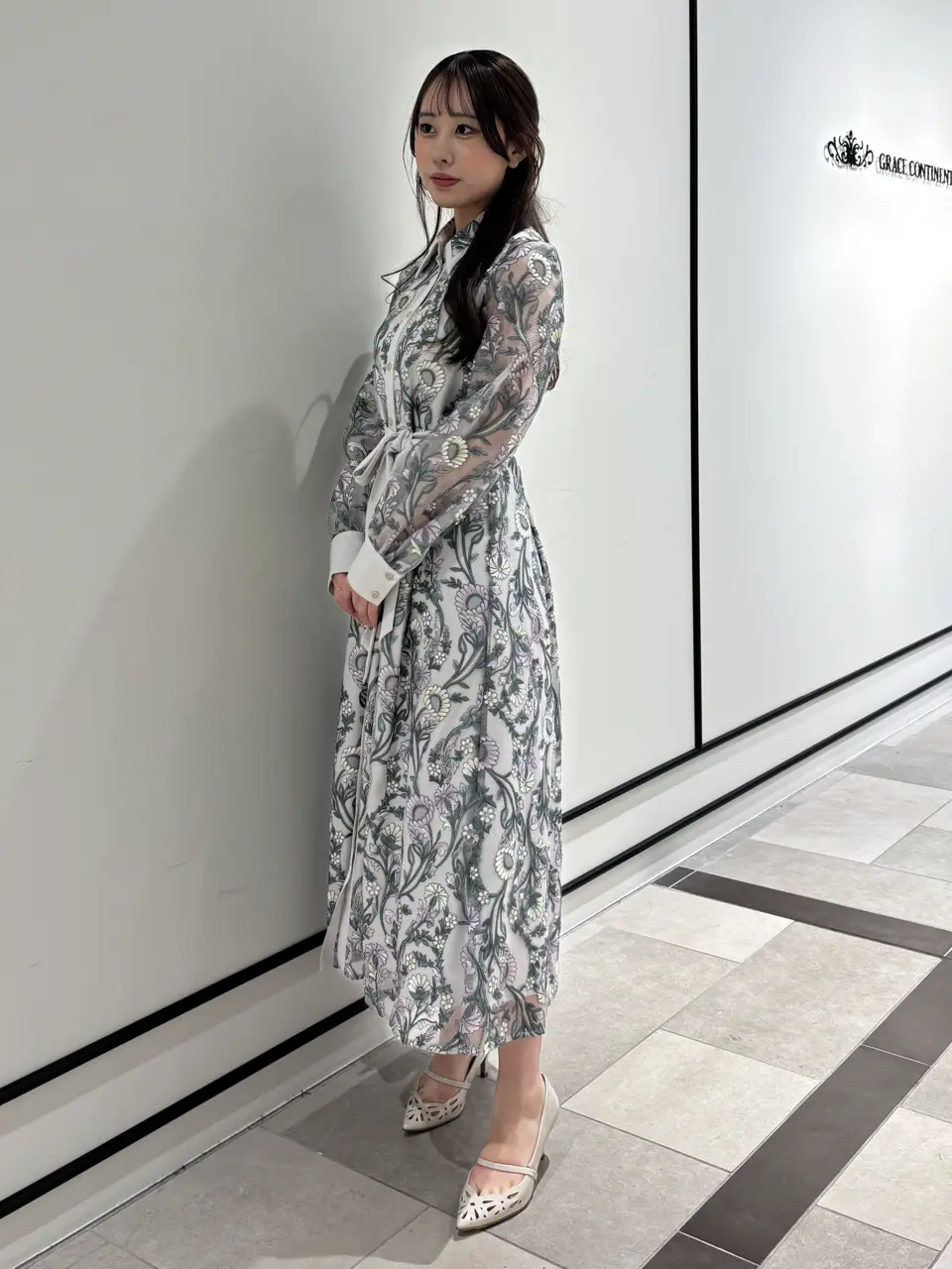 GRACE CONTINENTAL Kikuchi コーディネート画像