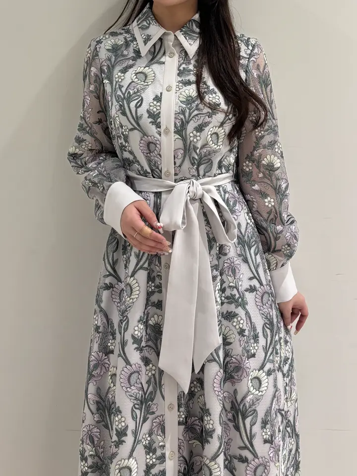 GRACE CONTINENTAL Kikuchi コーディネート画像