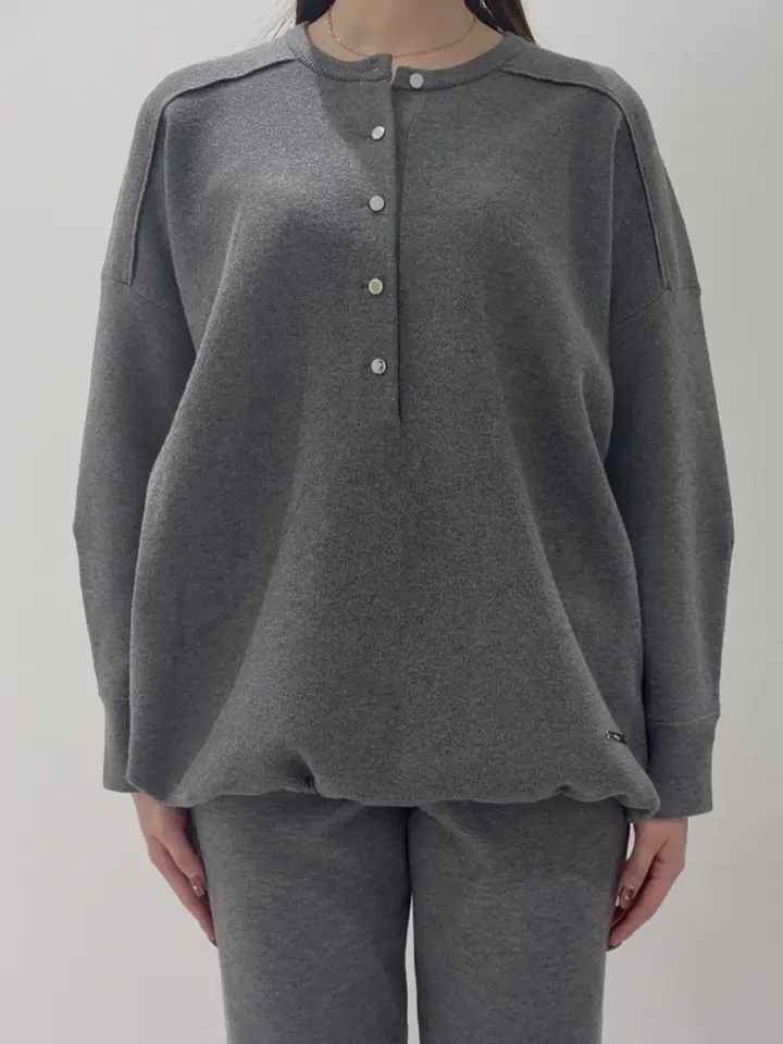 GRACE CONTINENTAL 遠藤　みずき コーディネート画像