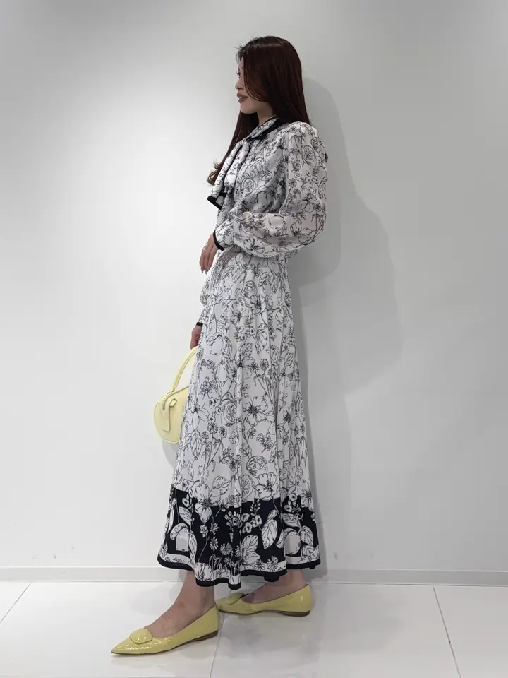 GRACE CONTINENTAL Yuuki NOZAWA コーディネート画像