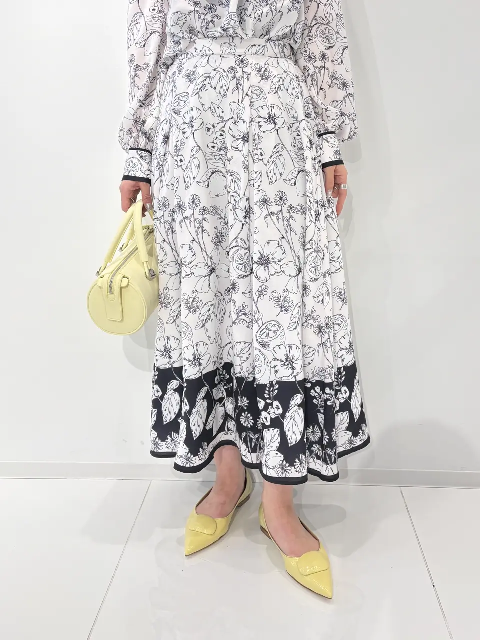 GRACE CONTINENTAL Yuuki NOZAWA コーディネート画像