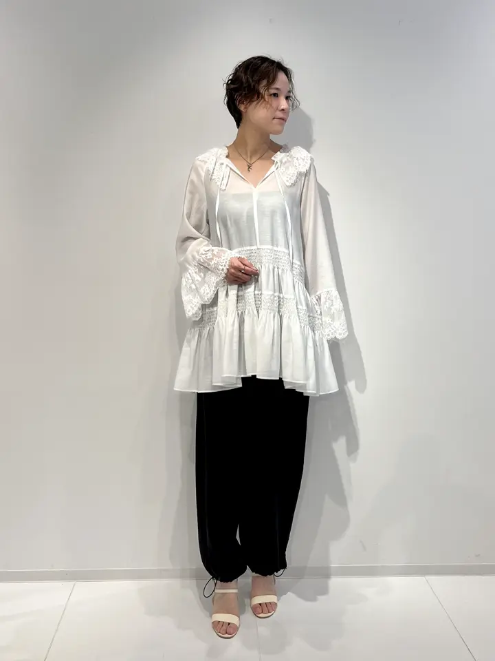 GRACE CONTINENTAL 亀田 未希 コーディネート画像