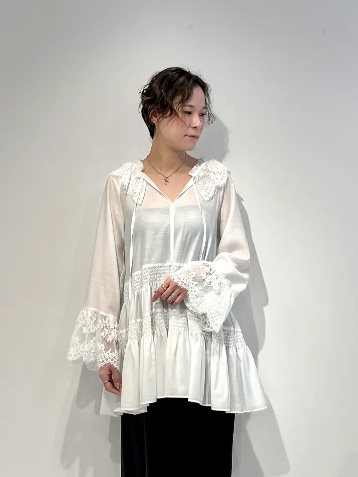 GRACE CONTINENTAL 亀田 未希 コーディネート画像