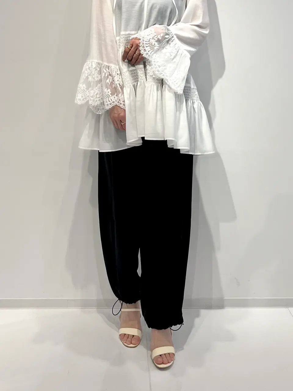 GRACE CONTINENTAL 亀田 未希 コーディネート画像