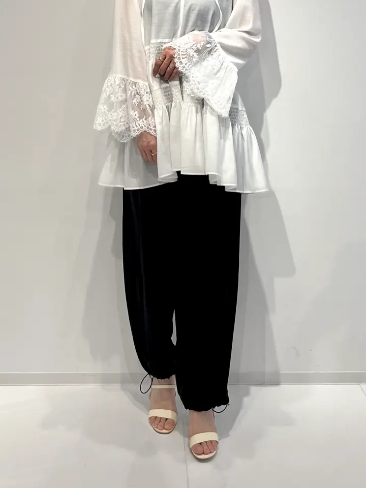 GRACE CONTINENTAL 亀田 未希 コーディネート画像