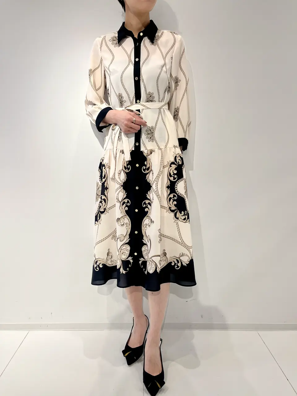 GRACE CONTINENTAL 亀田 未希 コーディネート画像