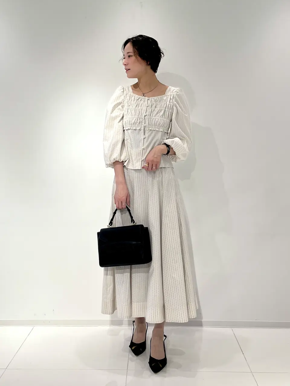 GRACE CONTINENTAL 亀田 未希 コーディネート画像