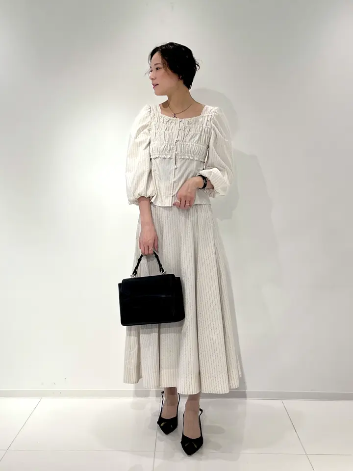 GRACE CONTINENTAL 亀田 未希 コーディネート画像