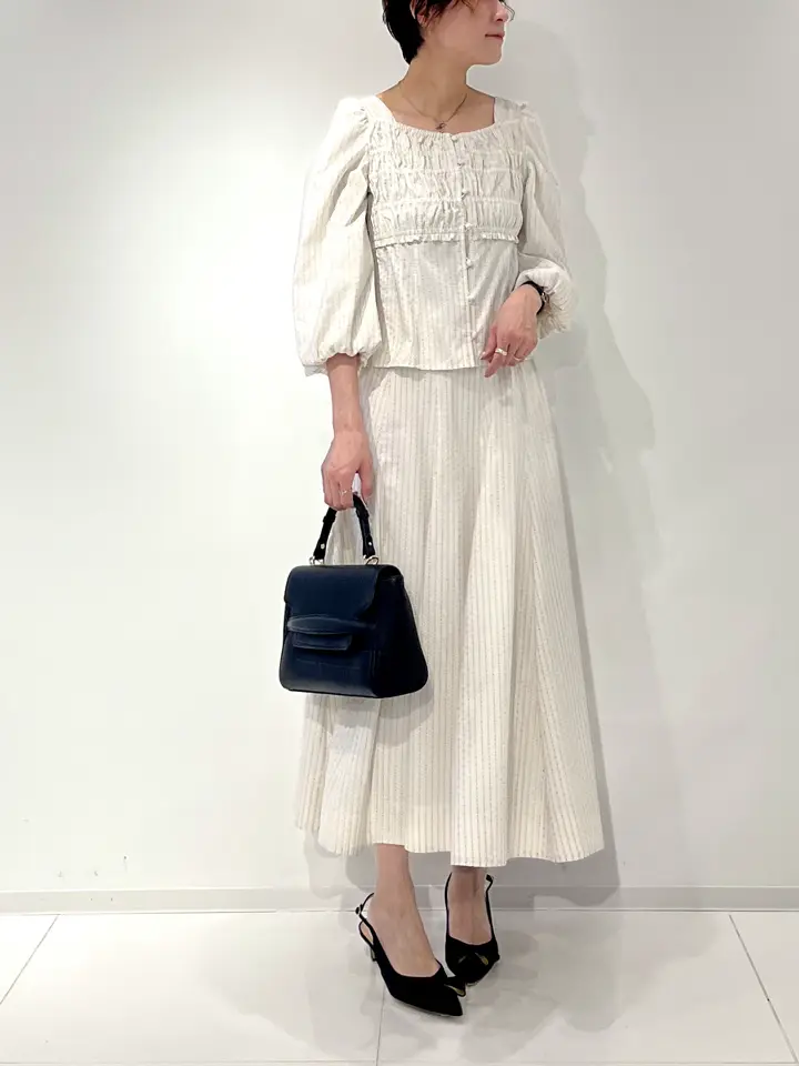 GRACE CONTINENTAL 亀田 未希 コーディネート画像