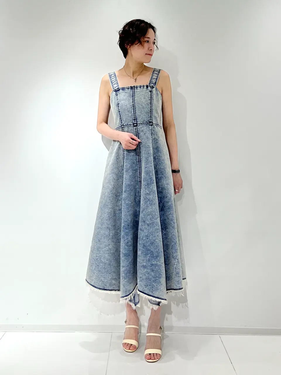 GRACE CONTINENTAL 亀田 未希 コーディネート画像