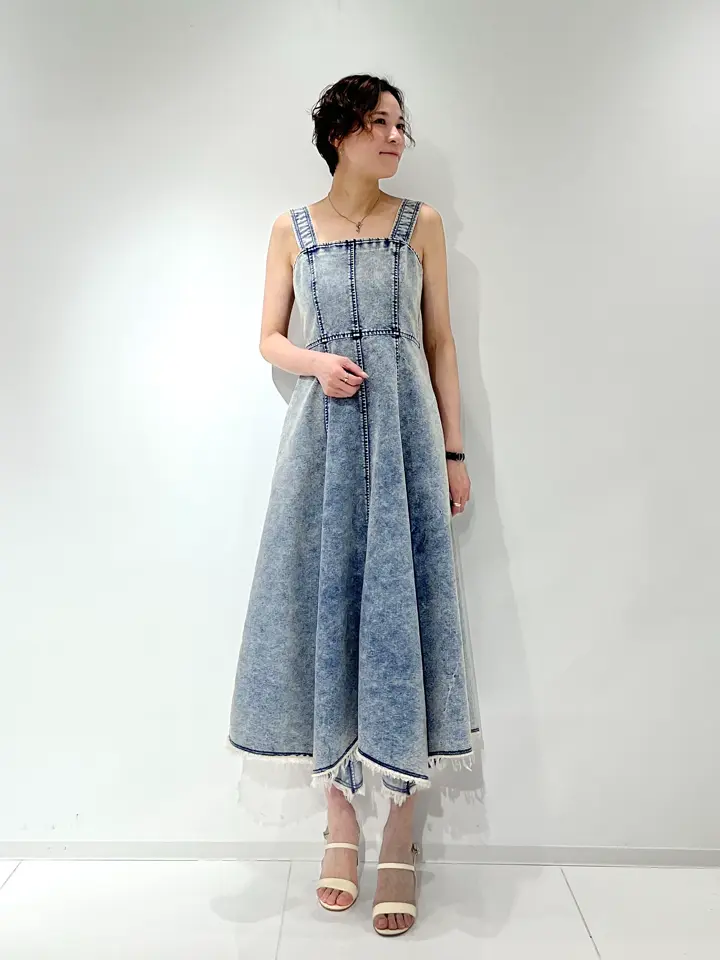 GRACE CONTINENTAL 亀田 未希 コーディネート画像