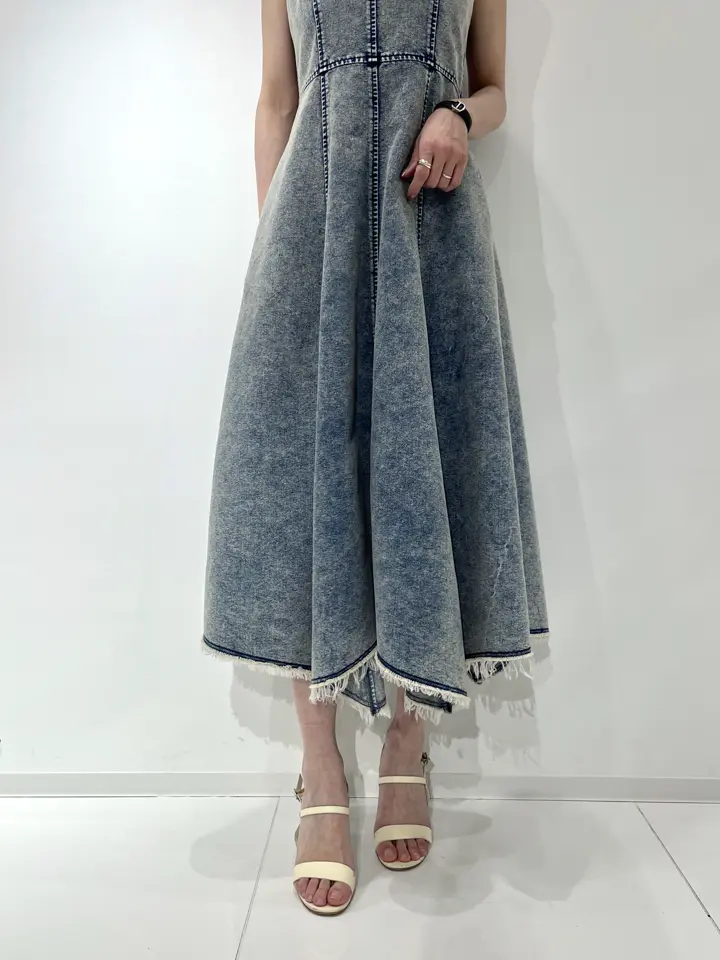 GRACE CONTINENTAL 亀田 未希 コーディネート画像