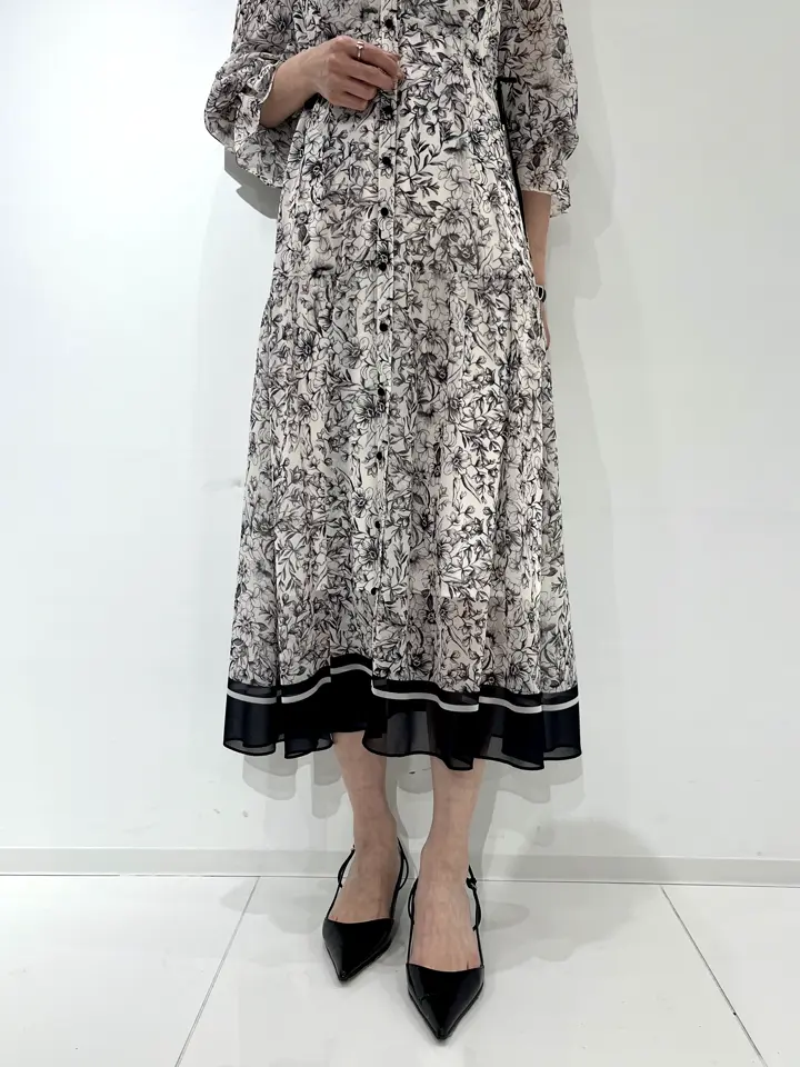 GRACE CONTINENTAL 亀田 未希 コーディネート画像