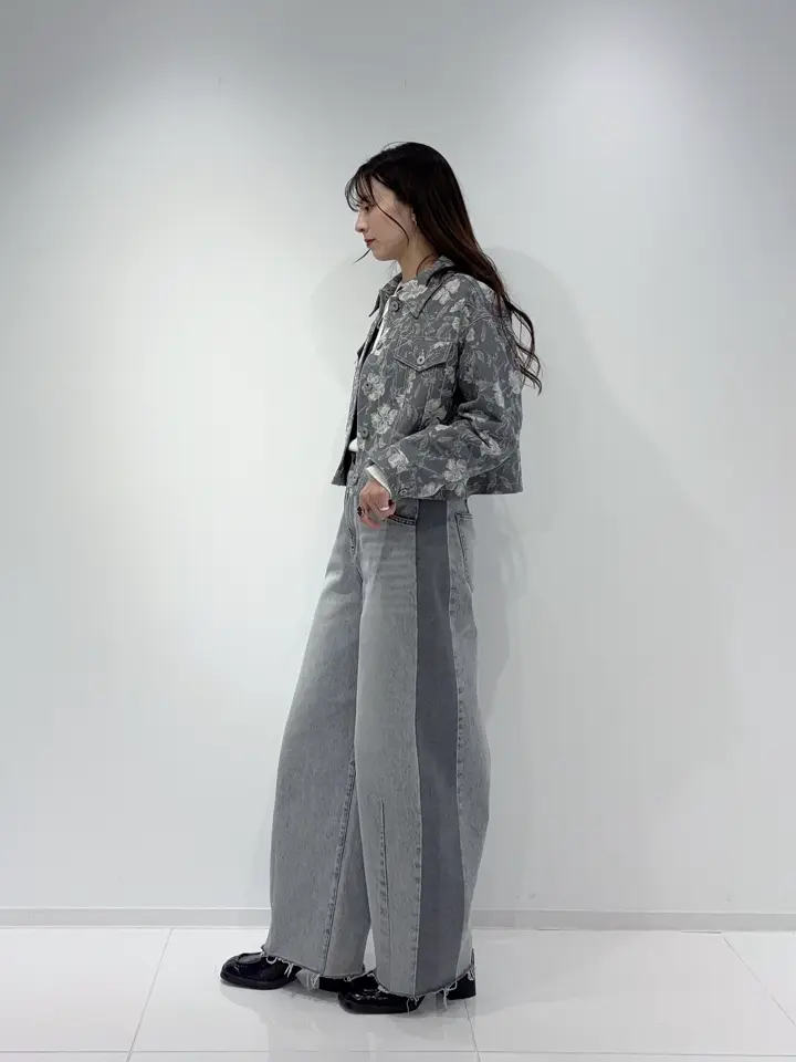 GRACE CONTINENTAL Hikaru Okada コーディネート画像