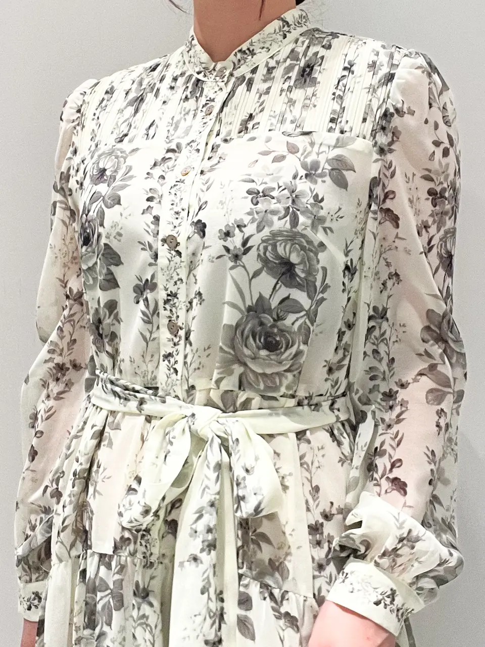 GRACE CONTINENTAL CHISAKO.S コーディネート画像