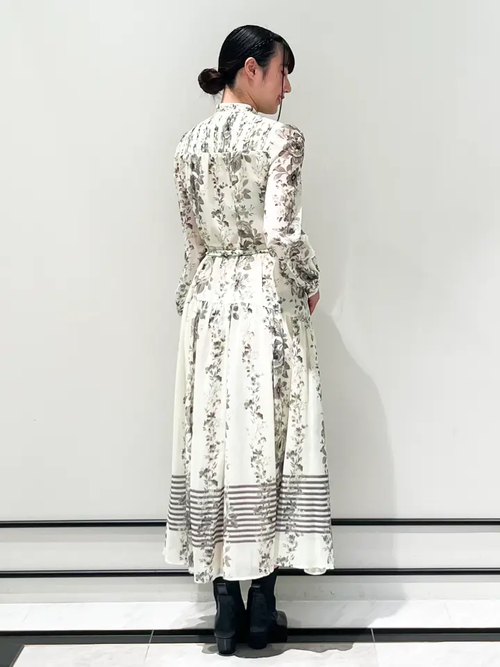 GRACE CONTINENTAL CHISAKO.S コーディネート画像