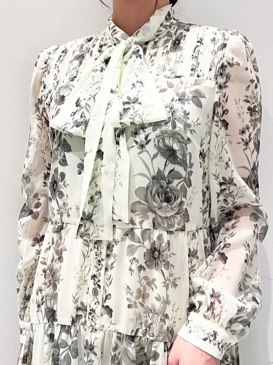 GRACE CONTINENTAL CHISAKO.S コーディネート画像