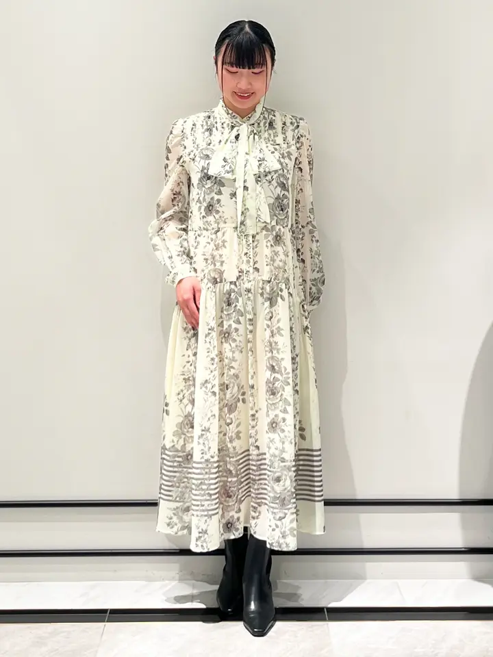 GRACE CONTINENTAL CHISAKO.S コーディネート画像