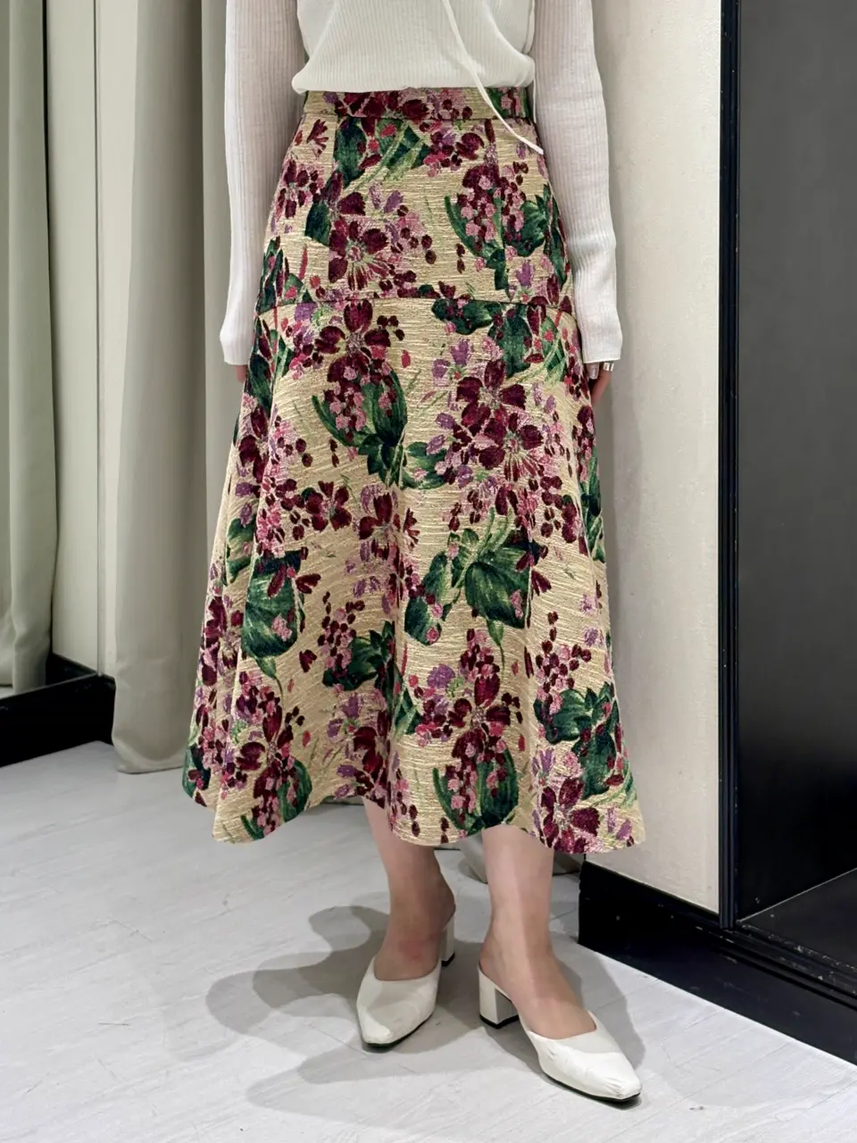 GRACE CONTINENTAL Yuuki NOZAWA コーディネート画像