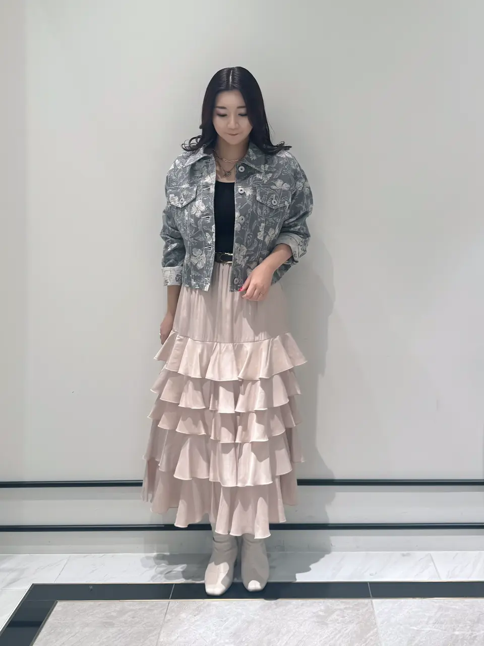  MOMOKO コーディネート画像