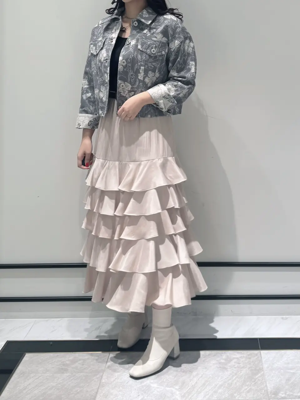 GRACE CONTINENTAL MOMOKO コーディネート画像