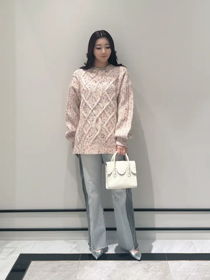 GRACE CONTINENTAL MOMOKO コーディネート画像