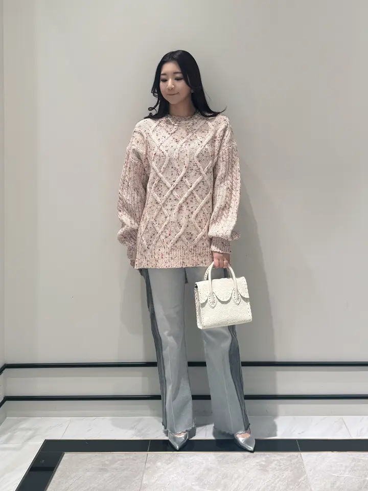 GRACE CONTINENTAL MOMOKO コーディネート画像