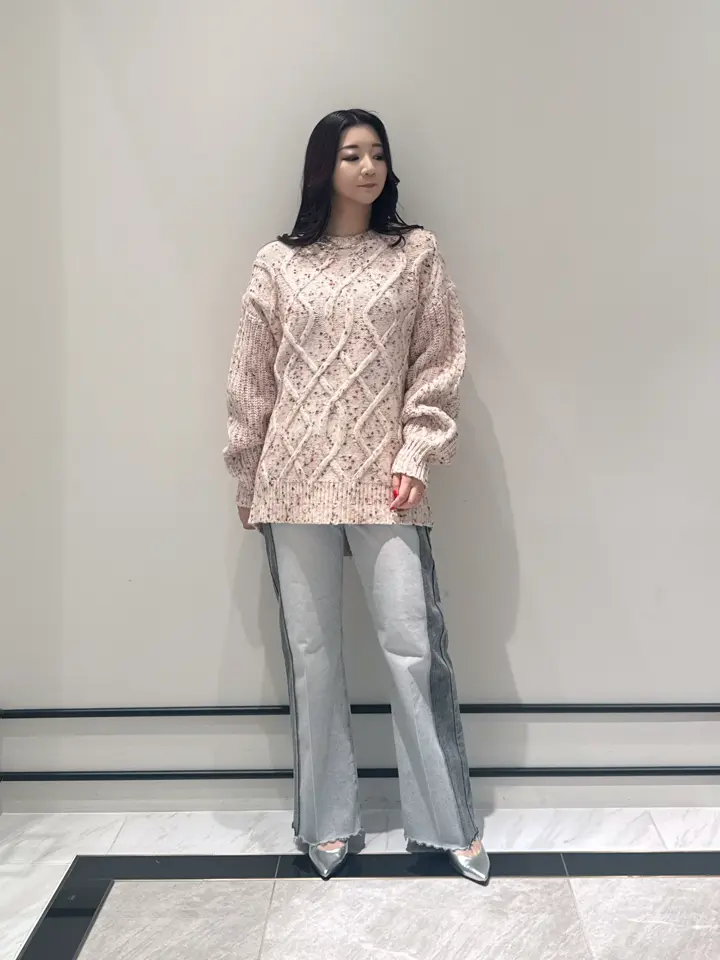 GRACE CONTINENTAL MOMOKO コーディネート画像