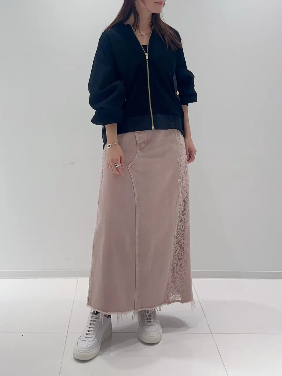 GRACE CONTINENTAL 古川温子 コーディネート画像