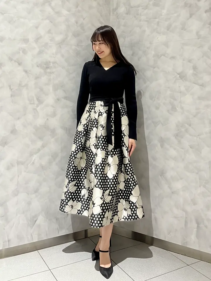 GRACE CONTINENTAL 根本　紗良 コーディネート画像