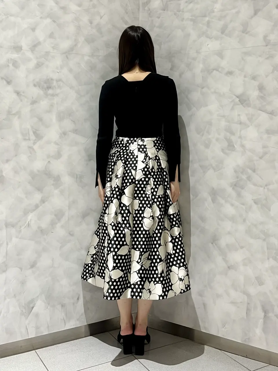 GRACE CONTINENTAL 根本　紗良 コーディネート画像