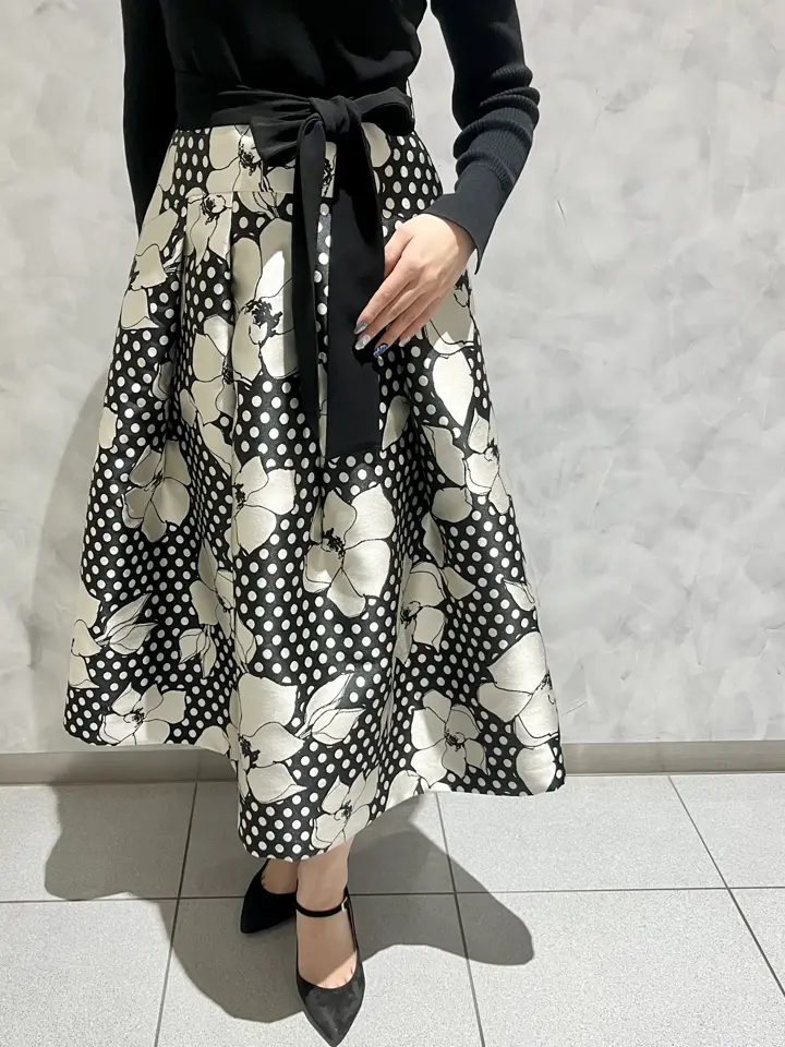 GRACE CONTINENTAL 根本　紗良 コーディネート画像