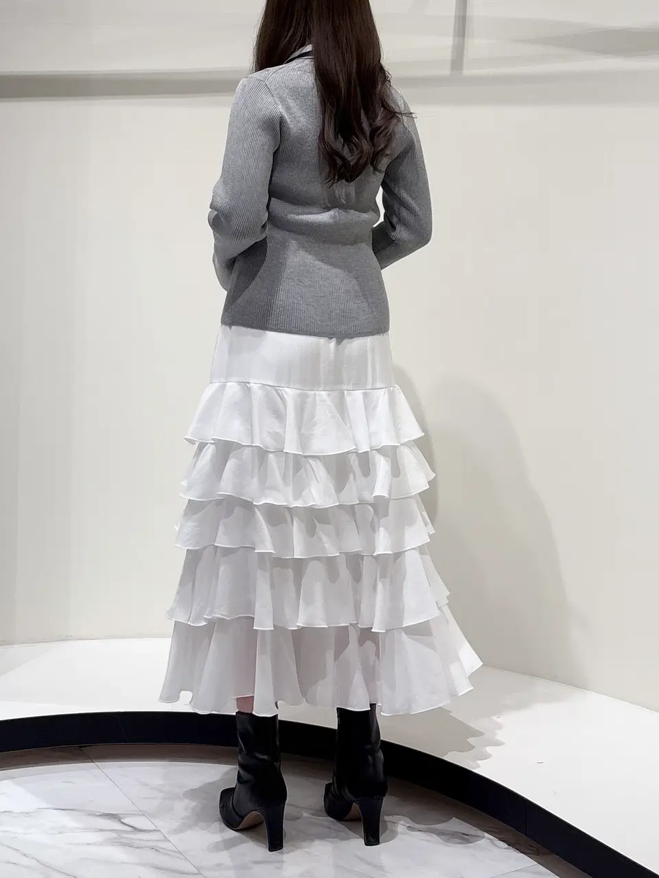 GRACE CONTINENTAL 平野 裕華 コーディネート画像