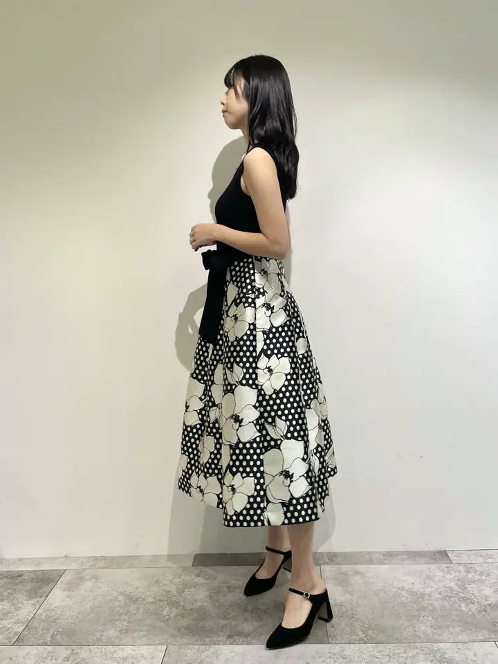 GRACE CONTINENTAL 端場　わかな コーディネート画像