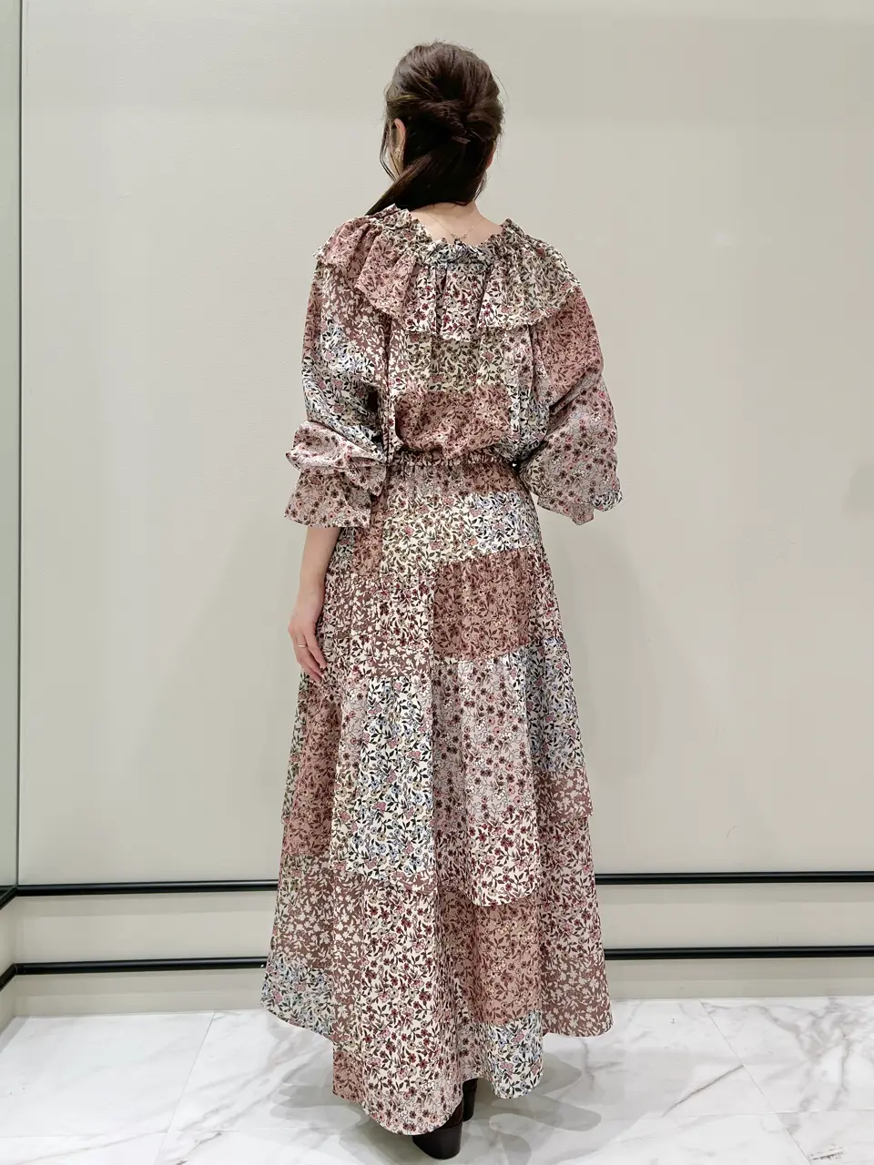 GRACE CONTINENTAL Wakazono コーディネート画像