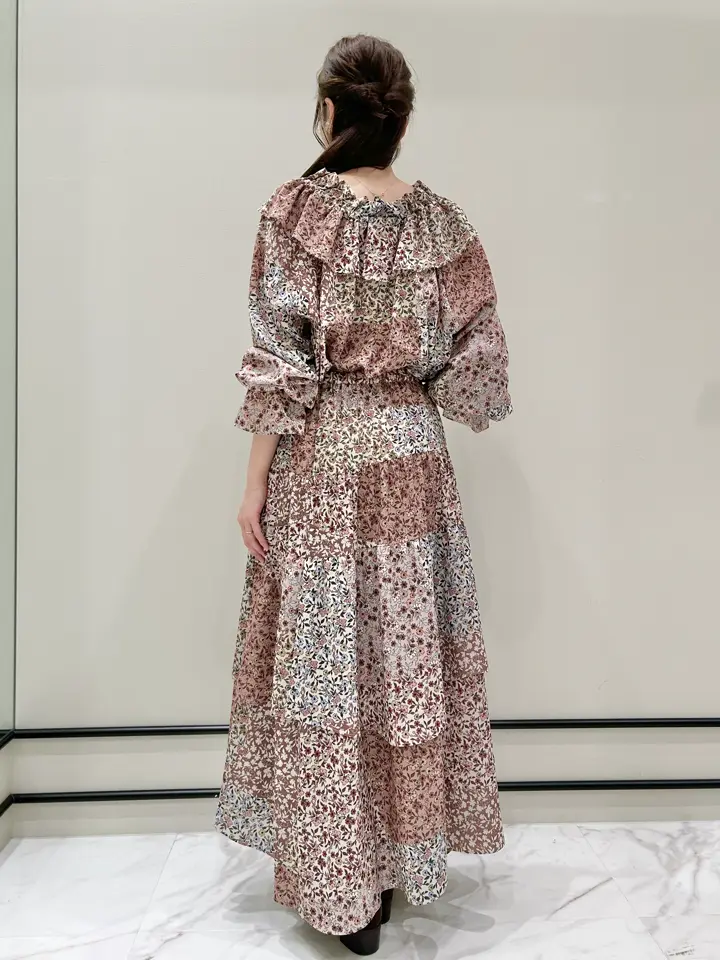 GRACE CONTINENTAL Wakazono コーディネート画像