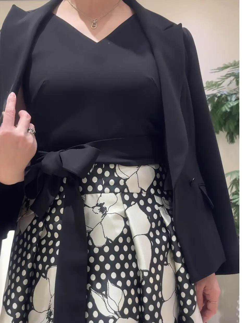 GRACE CONTINENTAL N.YURI コーディネート画像