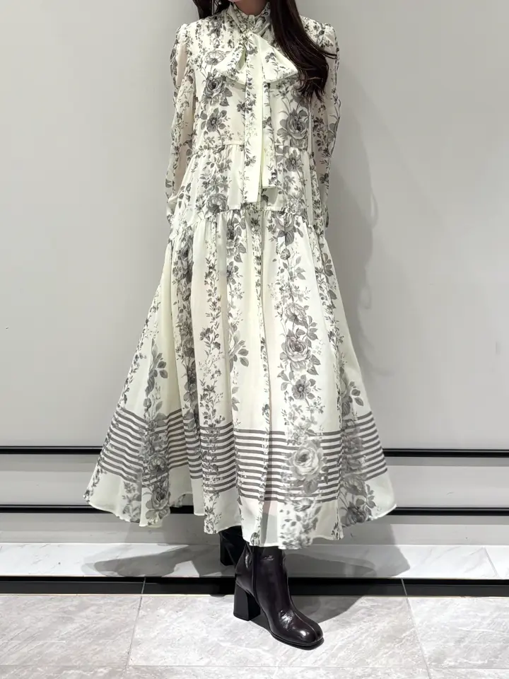 GRACE CONTINENTAL Kikuchi コーディネート画像