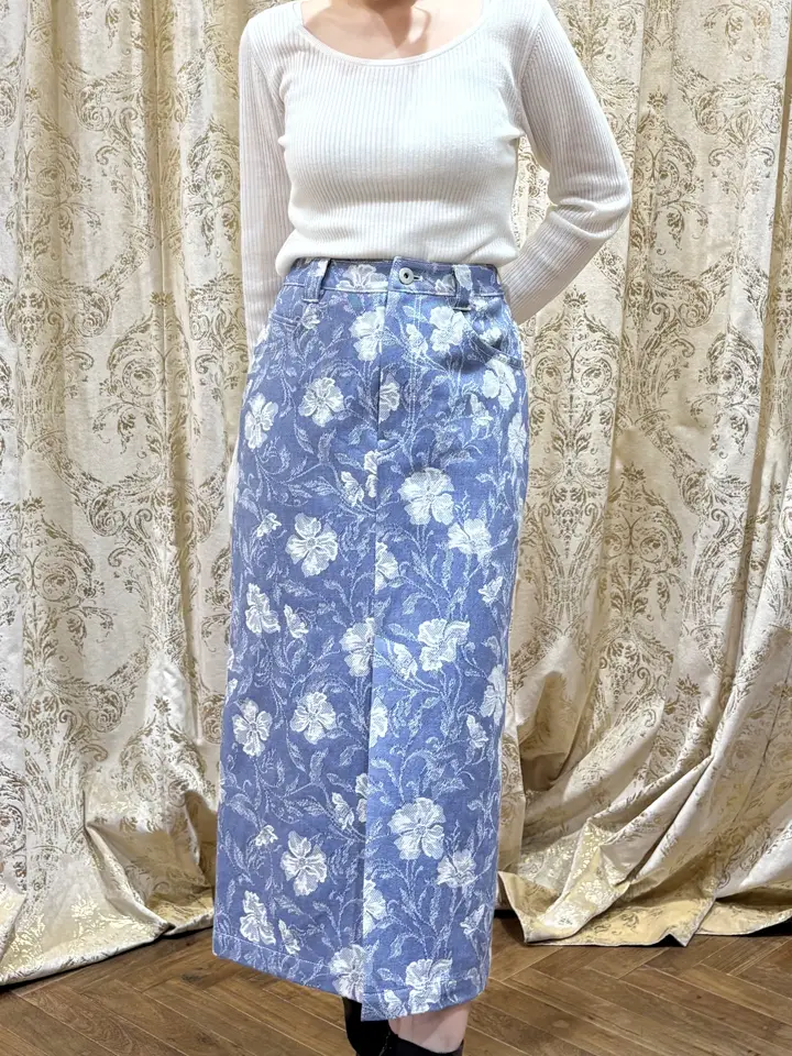 GRACE CONTINENTAL Shiori コーディネート画像