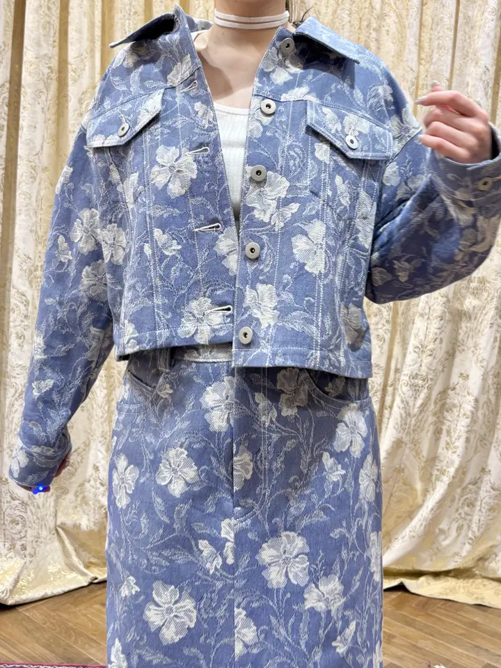 GRACE CONTINENTAL Shiori コーディネート画像