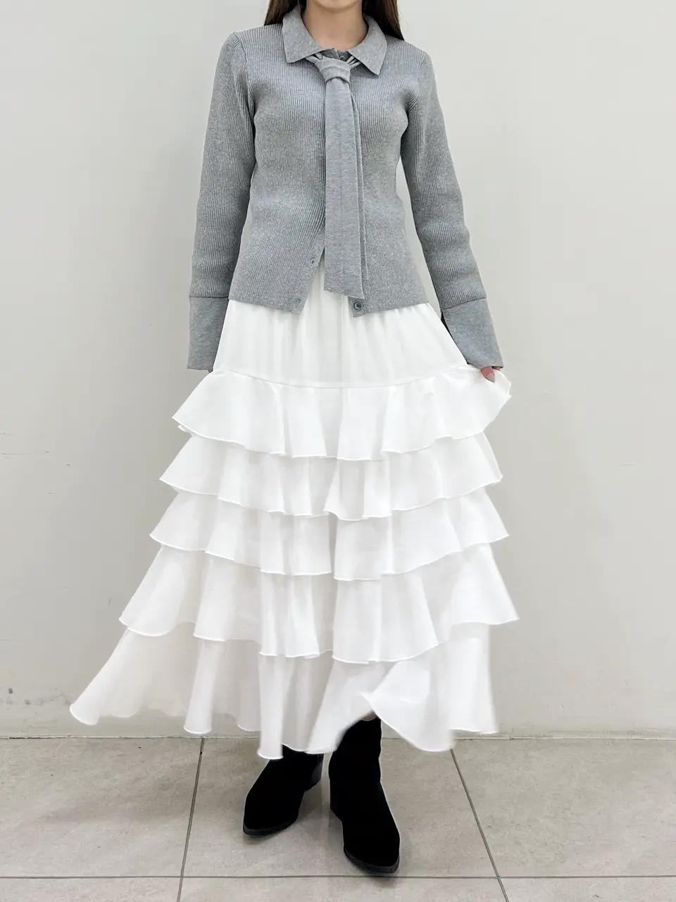 GRACE CONTINENTAL Miu Akamatsu コーディネート画像