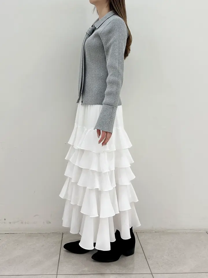 GRACE CONTINENTAL Miu Akamatsu コーディネート画像