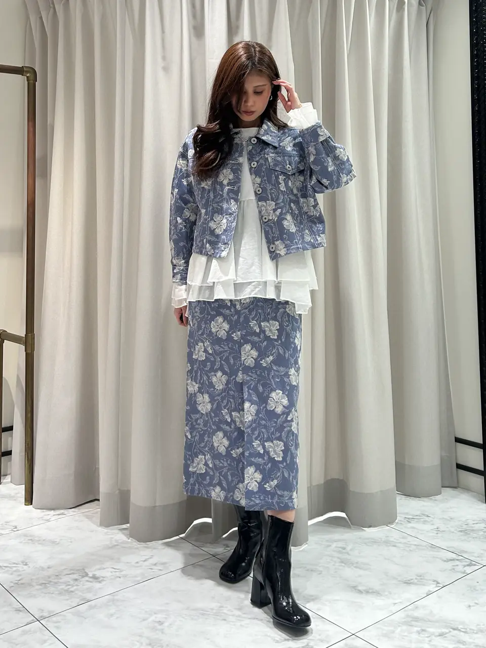 GRACE CONTINENTAL 志田　悠 コーディネート画像